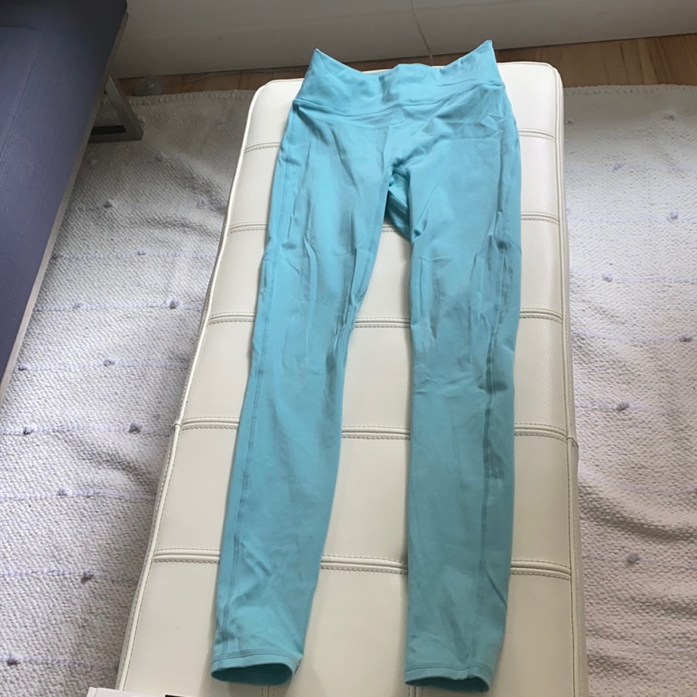 Fabletics blue leggings size small, worn 2 times